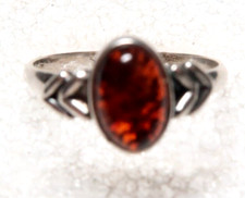 VINTAGE STERLING SILVER HONEY BALTIC AMBER RING SIZE 7 SIGNED. CJD 925