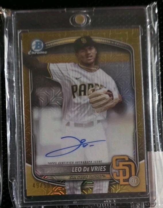 2025 Bowman Chrome Leo De Vries Mega Auto GOLD Mojo /50 🔥🔥
