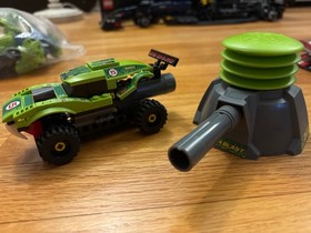 LEGO Racers: Vicious Viper (8231) with instruction manual 