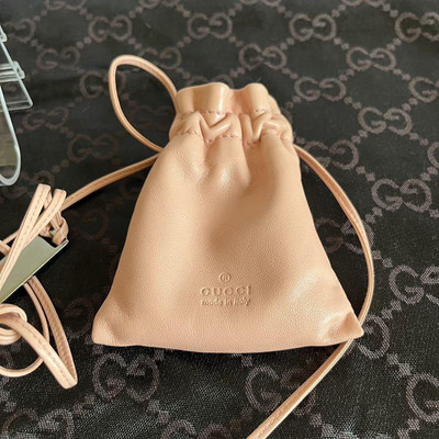 プラダ Gucci Leather Pouch Small Bag Auth Pink Medium Women Italy 114537