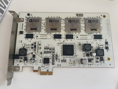 Universal Audio UAD-2 Quad + Analog Classics Plus Plug-In Bundle PCI-e Karte