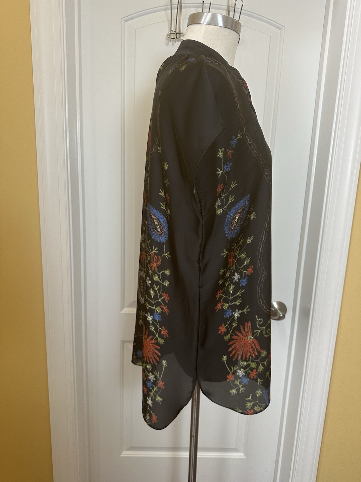 Collective concepts Women’s Large Black Printed tunic Top Funky Style Belted