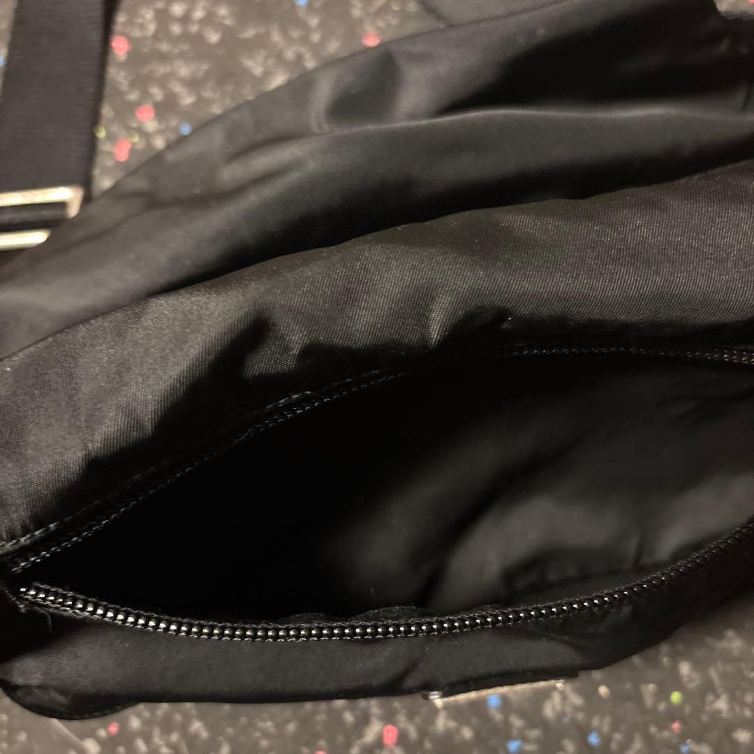 PRADA Black Shoulder Bag thumbnail 2