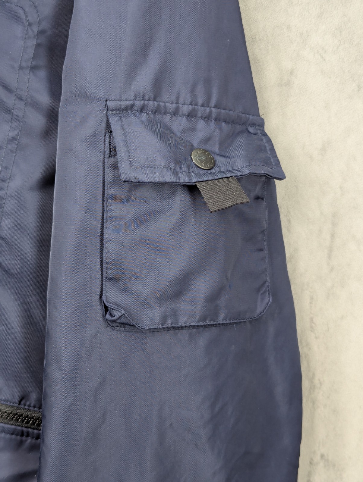 Levi's Men's Quilted Utility Bomber Jacket XL Blue Nylon Quilted Lining Hoodie image 3