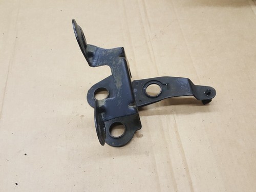 AUDI A3 8P ABS PUMPENHALTER 1K2614235A