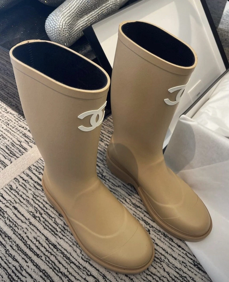 Lori Harvey Slips On Chanel Rain Boots With Leggings Cropped Puffer Footwear News #28 Lori Harvey Slips On Chanel Rain Boots With Leggings Cropped Puffer Footwear News