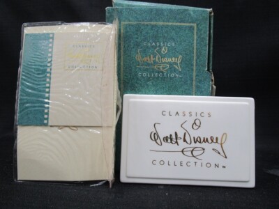 Vintage WDCC Walt Disney Classic Collection Porcelain Dealer