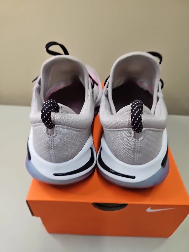 NIKE JOYRIDE RUN FLYKNIT WOMEN'S SIZE 6.5 No Box Included - Image 2 of 4