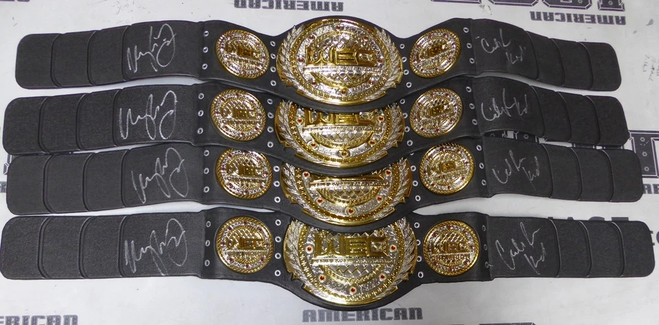 Подписанный пояс чемпиона WEC Toy Urijah Faber сертификат подлинности PSA/DNA UFC 194 181 - Изображение 4 из 4