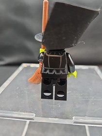 Lego Wizard Of Oz Wicked Witch Minifig Minifigure with Broom Batman Movie  70917