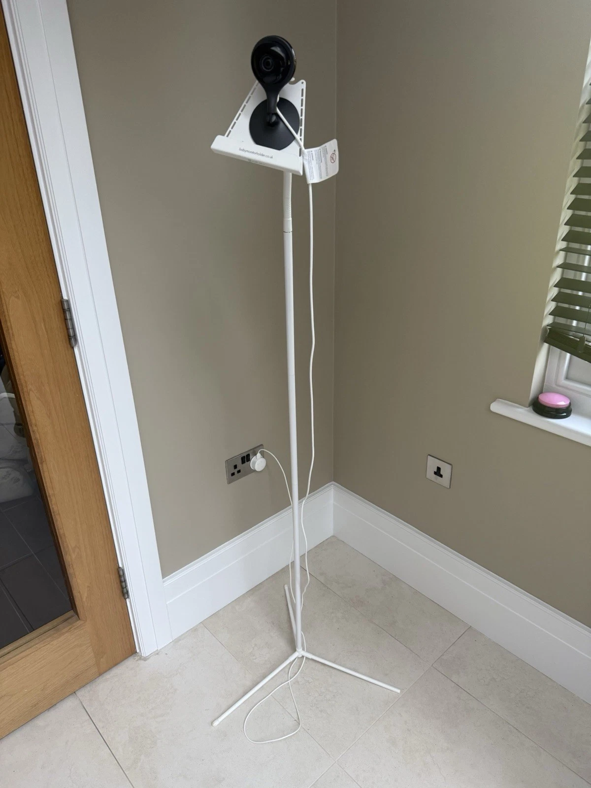 Gallery image 1 for Google Nest Cam Indoor With Stand