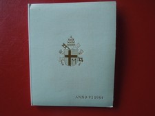 J 7216  VATICAN 1984  YEAR  SET & SILVER  1000 LIRE  POPE  JOHN PAUL II  BU