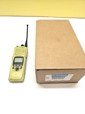 Yellow Motorola XTS5000R 800 MHz P25 Two Way Radio H18UCF9PW6AN w NEW Charger