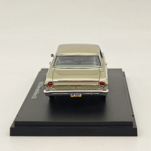 NEO 1/43 Chevrolet Nova SS 1963 Green Resin Models Car Colllection - Picture 6 of 7