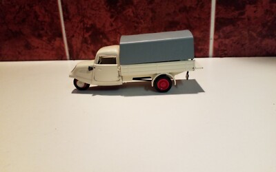 Schuco Tempo Dreirad Pritsche  1:43  ohne OVP Super Zustand 