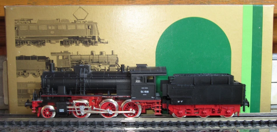 TRIX  EXPRESS 2227 DR-Reise-u. Güterzuglok BR 54, unbespielt, OVP, TOP - Bild 3 von 4