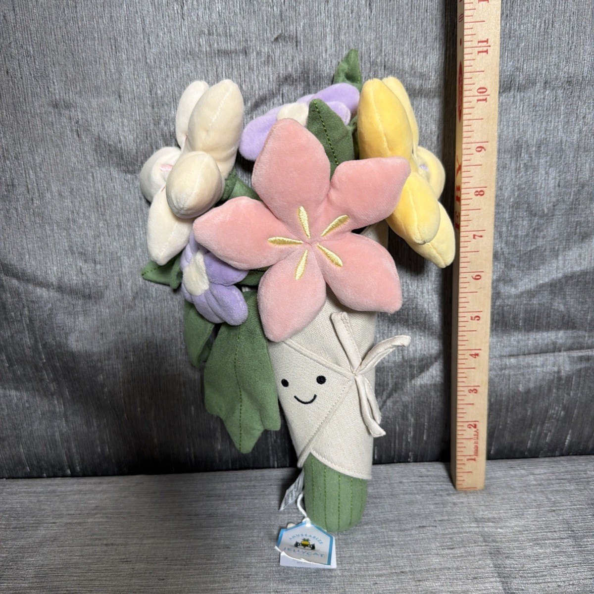 AUTHENTIC‼️ NWT Jellycat Amuseables Bouquet of Flowers- FAST
