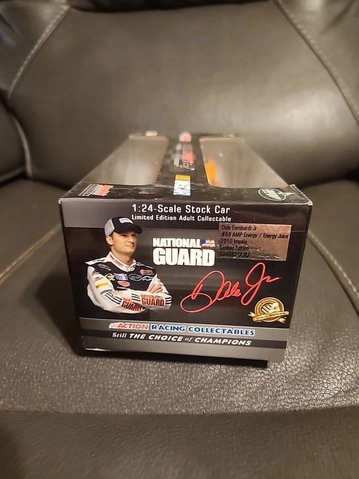  1/24 Action 2010 Dale Earnhardt Jr. #88 Amp Energy / Energy Juice L/E - Image 4 of 4