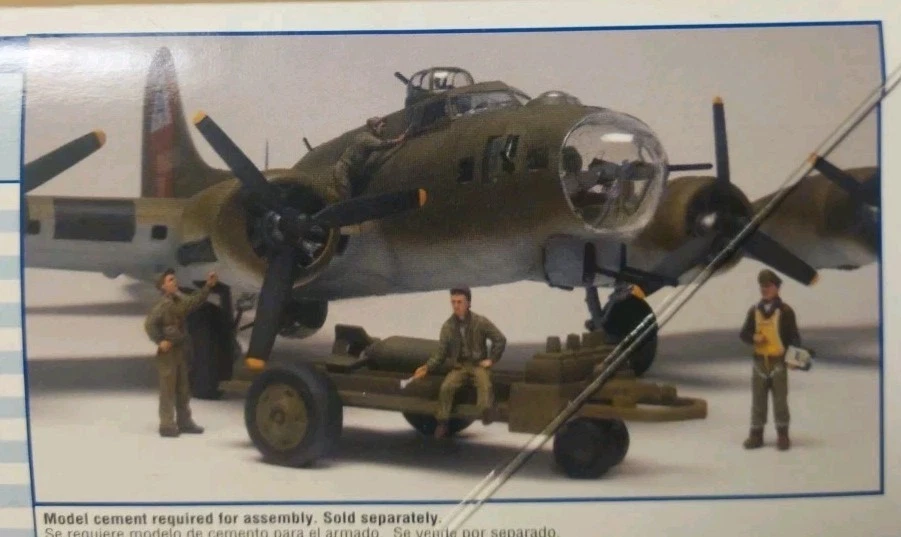 2007 Monogram VISIBLE B-17G Flying Fortress ~ 1/48 scale Model Kit Sealed Parts - Image 3 of 4