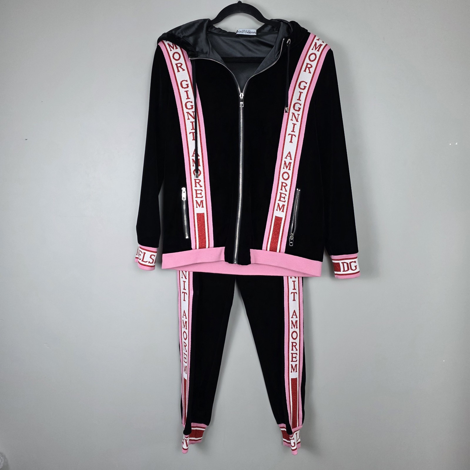 💕 Dolce & Gabbana Velvet Pink Full Tracksuit Love Collection Latin Amor Size 40