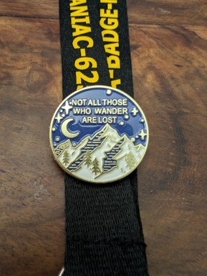 Mountain Range Not All Those Who Wander Are Lost Emaille Pin Anstecker Geschenkidee  