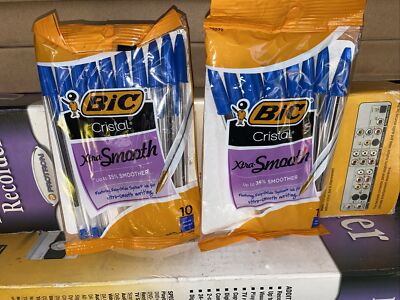 BIC Cristal Xtra Smooth Ballpoint Pen, Medium Point (1.0mm), Blue, 20 ct. New!