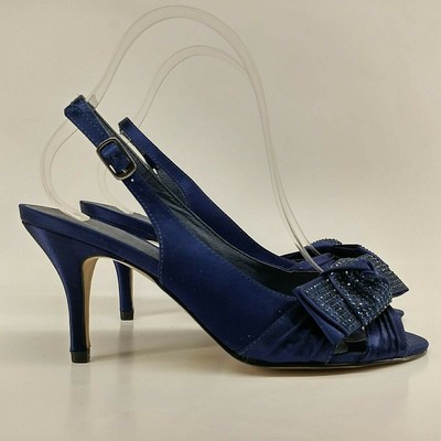navy blue slingback