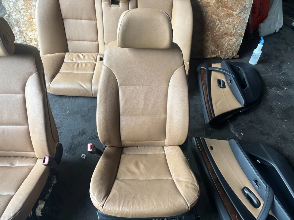 BMW 550I 535XI 528I CONJUNTO FABRICANTE DE EQUIPAMENTO ORIGINAL ESPORTIVO PAINEL PORTA BANCO TRASEIRO APOIO DE BRAÇO INTERIOR - Imagem 2 de 4