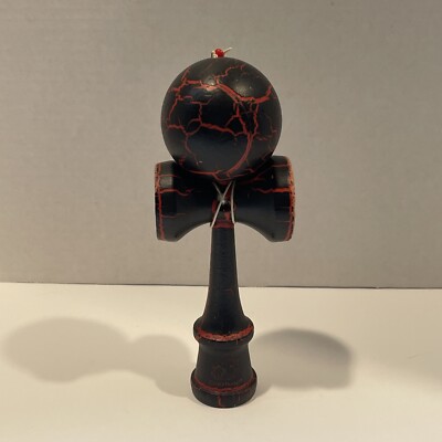 Crazy Huayi Kendama Black Red Crackle Paint