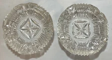 Beautiful Heavy Cut Clear Glass Ashtrays With Etched Star Center 4.25” Lot Of 2
