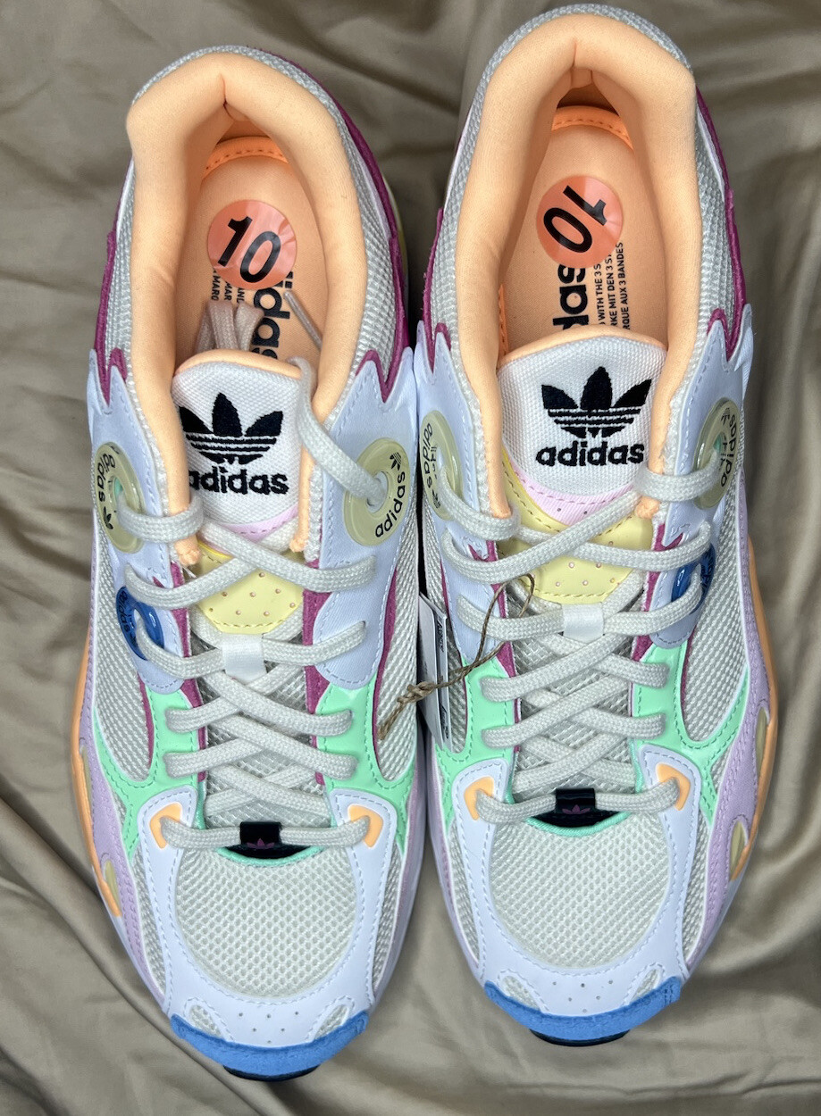 adidas originals astir trainers in pale pink