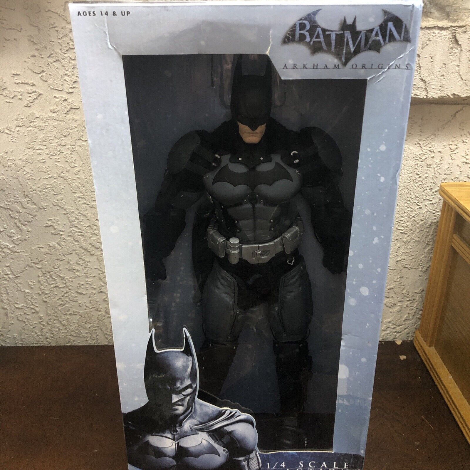 NECA Batman Arkham Origins 1/4 scale – Accessori –