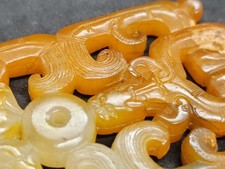 Ancienne sculpture « Dragon et Phénix » en jade néphrite sculpté de Chine