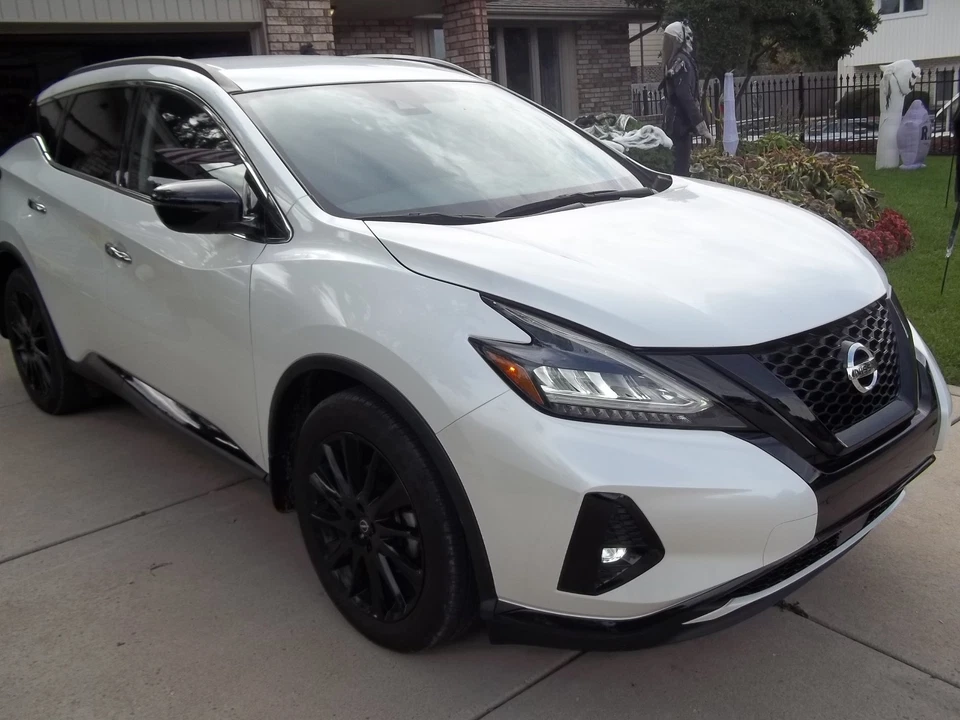 2024 Nissan Murano  - Image 2 of 4