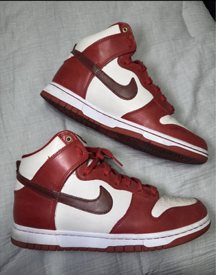 Nike Dunk High 70 LXX Women s Leather High Top Sneaker DX0346-600