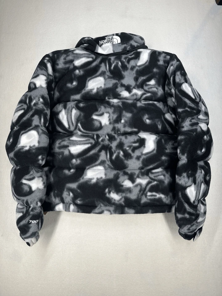 The North Face Women’s 2000 Polar Nuptse Jacket Fleece Black/White NWT Medium - Image 3 of 4