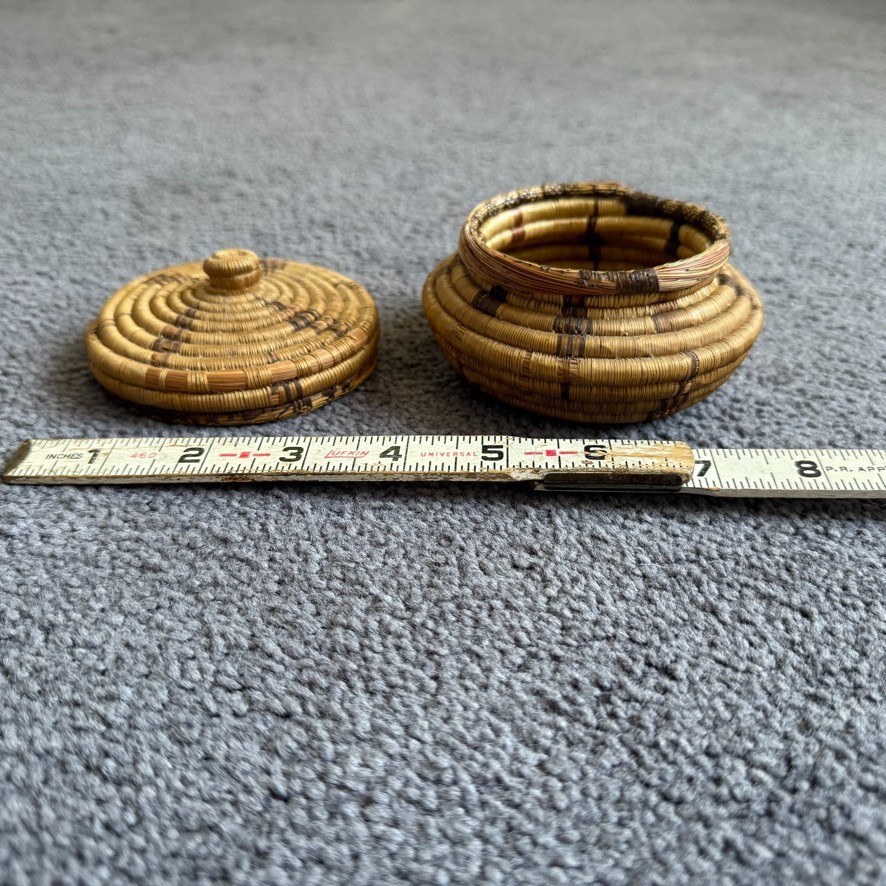 Yupik Basket From Alaska! Woven beachgrass, beautiful antique pattern