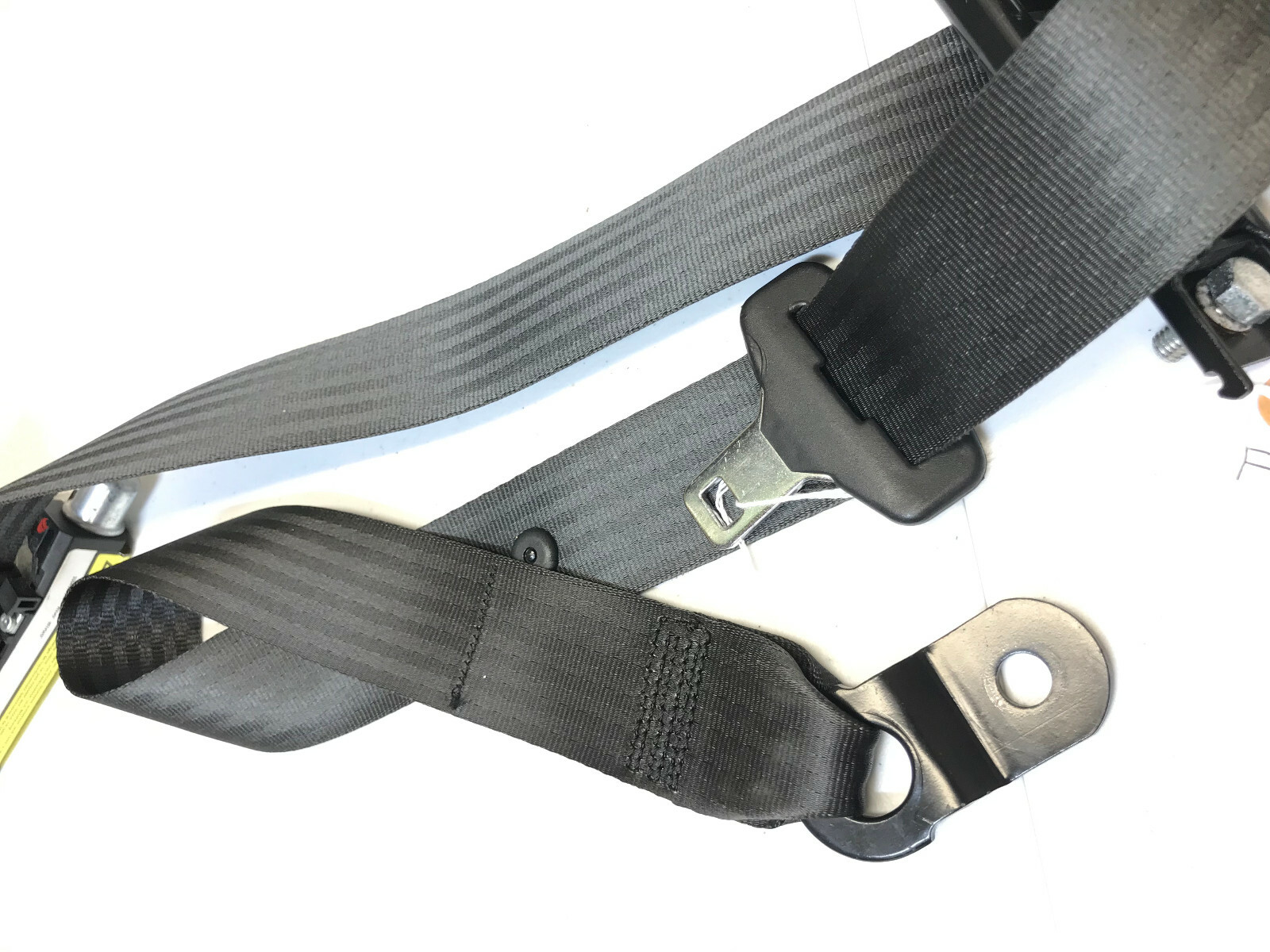 07 MASERATI  QUATTROPORTE  M139    FRONT RIGHT PASSENGER SIDE SEAT BELT