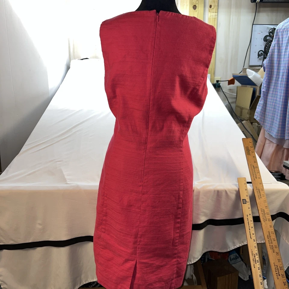 Jones New York 签名连衣裙女式 14 装饰紧身粉色串珠衬里 — 第 3/4 张图片