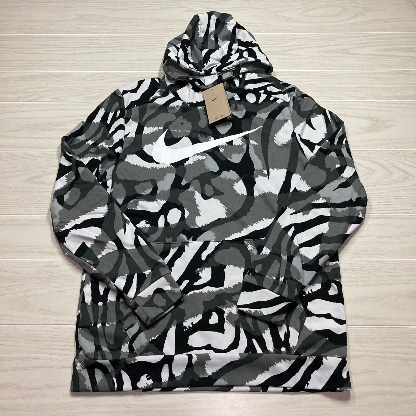 Nike Dri-FIT Clash Men's Training Pullover Hoodie Gray Black Size Medium DM8134