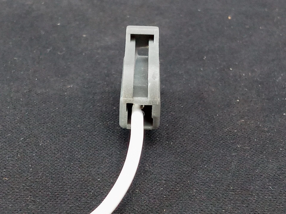 Alternator Pigtail Harness Plug Connector  1991-1994 Lincoln Continental V6 3.8L - Image 3 of 4