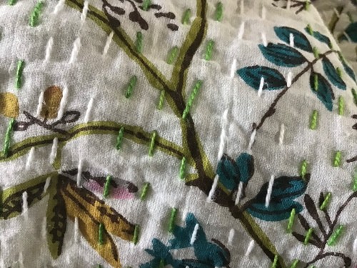 EAST COAT COTTON KANTHA STYLE MULTI COLOURED IVORY BACKGROUND SIZE M/L BNWT - Picture 14 of 21
