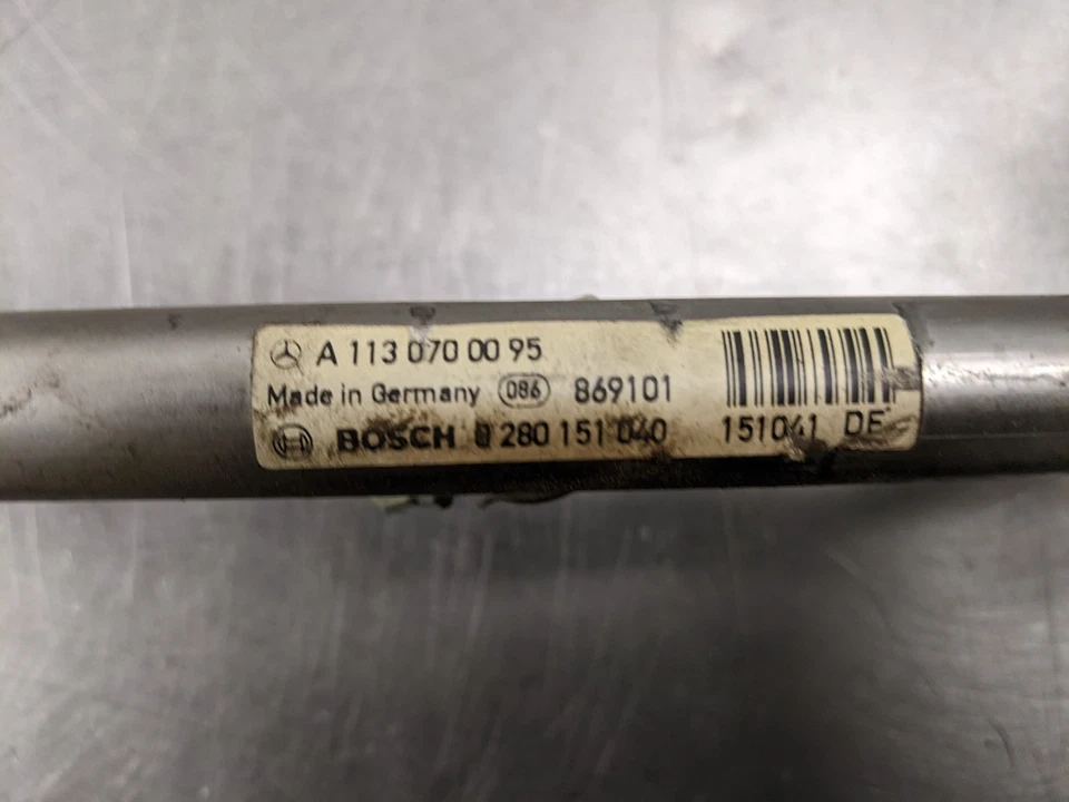 Juego de inyectores de combustible con riel para 00-06 Mercedes-Benz s500 5.0 A1130700095 Foto 3 de 4