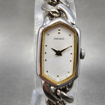 Seiko Watch Women 13mm White Dial Silver Tone 2e20-5360 New