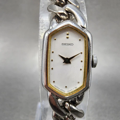 Seiko Watch Women 13mm White Dial Silver Tone 2e20-5360 New Battery