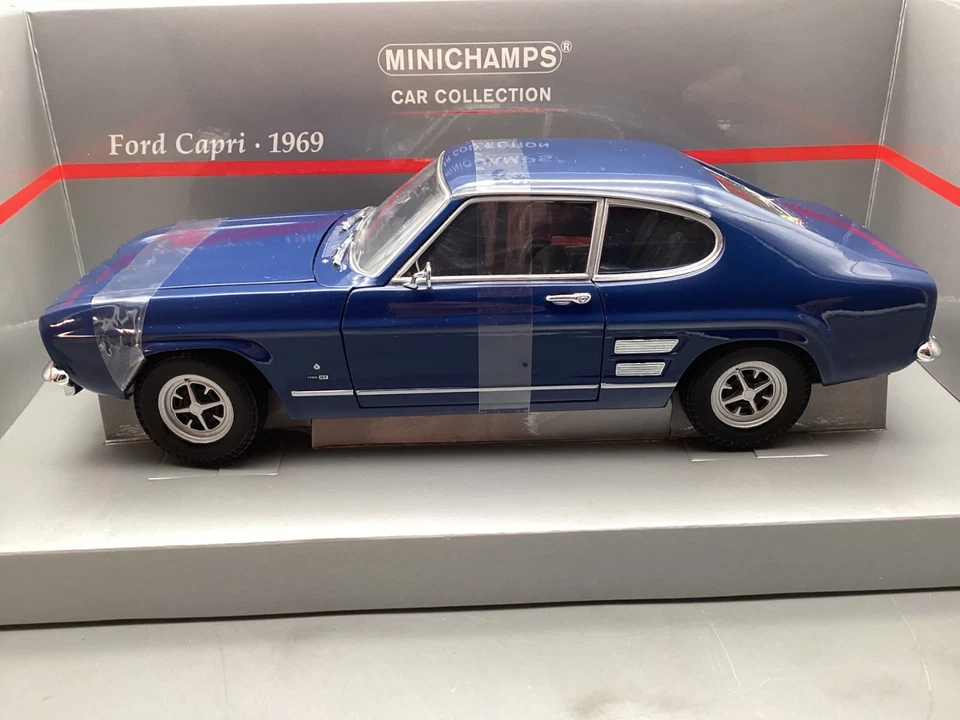 Modellautos 1:18 Minichamps Ford Capri 1969 dark blue mit OVP - Bild 2 von 4