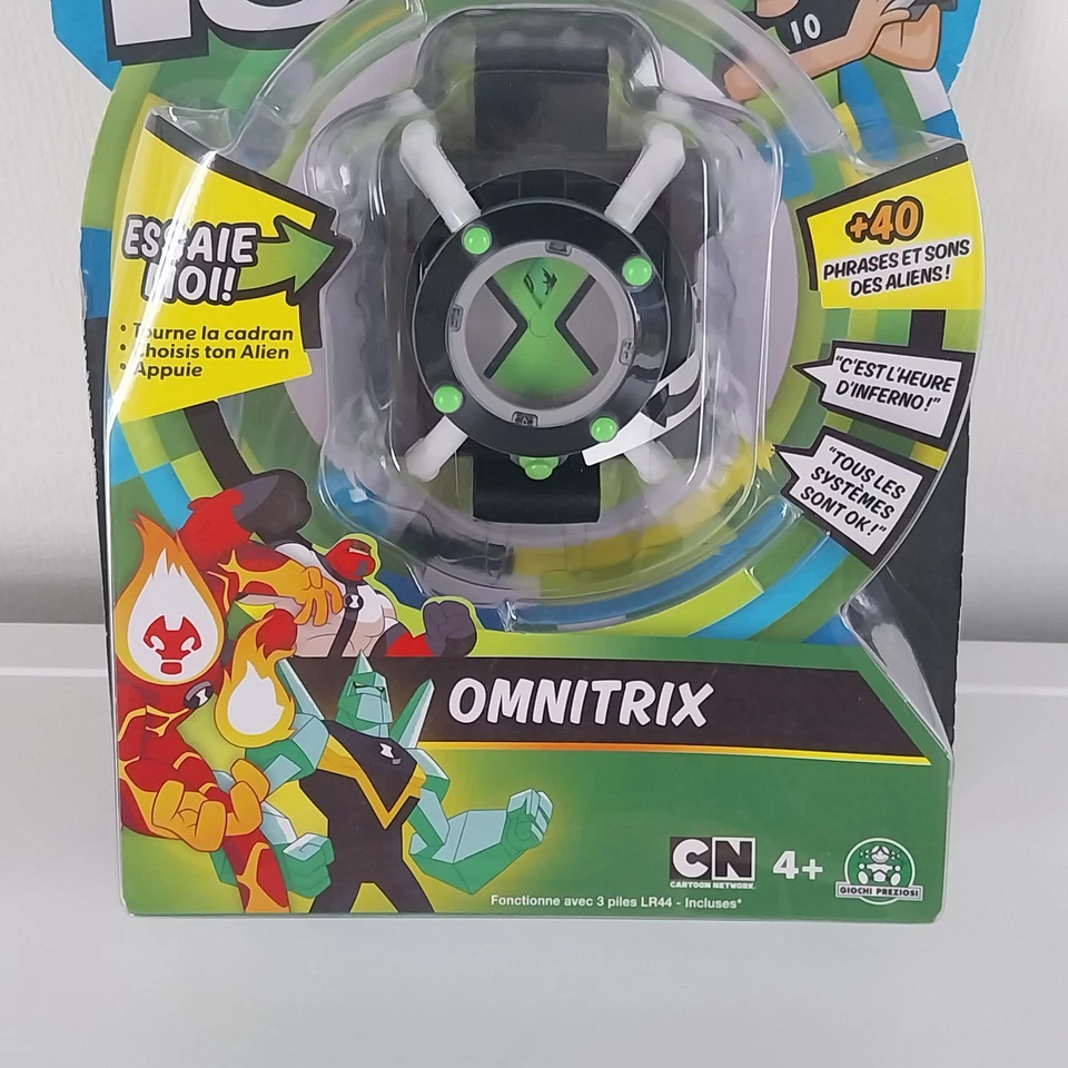 Montre Ben 10 Omnitrix 2017 Playmates Toys neuve / scellée - Photo 2/4