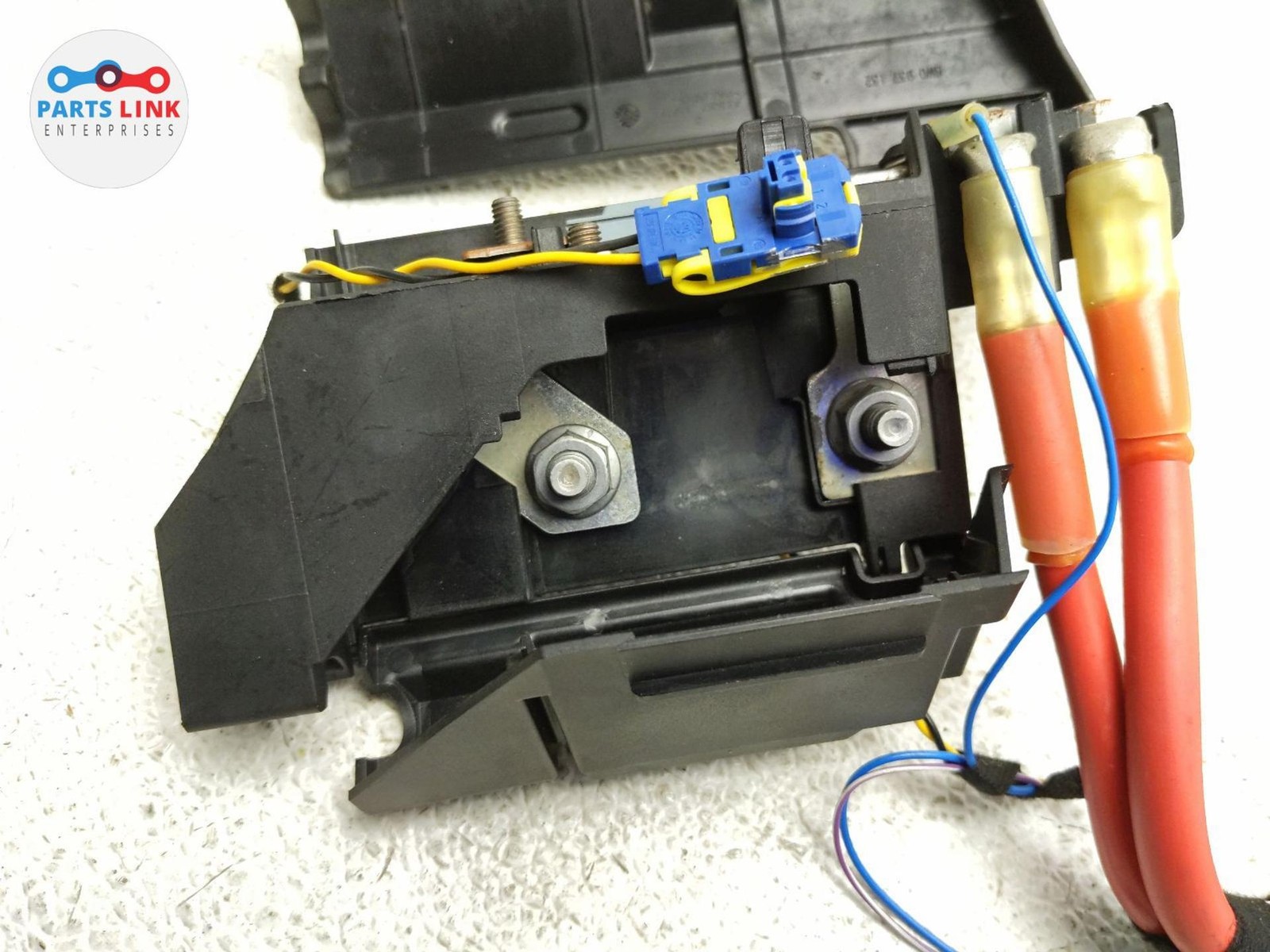 Bentley Bentayga 2016-2020 Left Fuse box panel