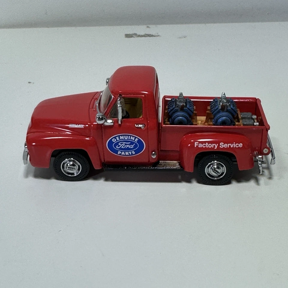 Matchbox Models of Yesteryear YIS06-M Ford 1953 Genuine Parts Pick-Up – NIB COA - Image 4 of 4