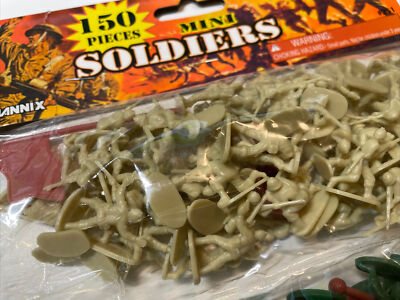 Mannix 150 Mini Army Men Action Figures Soldiers of WWII #251 NIB